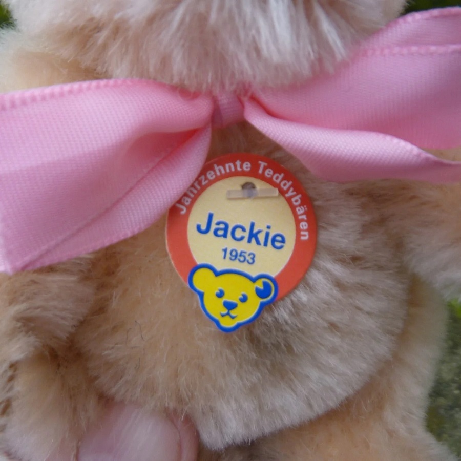 画像: 初登場！大変良い状態です☆ 2002年頃発売 Steiff Decade Series Jackie 1953 Replica 15cm 